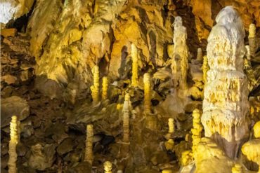 Snowmobile kölcsönzés